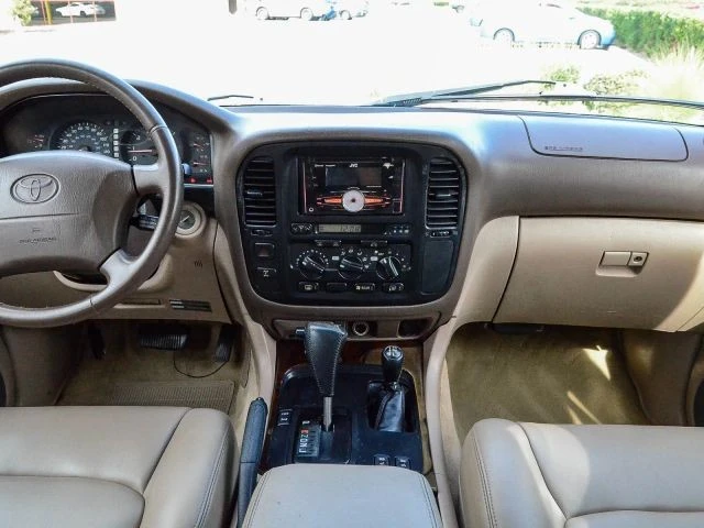 2000 Toyota J100 Land Cruiser - Image 19 of 31