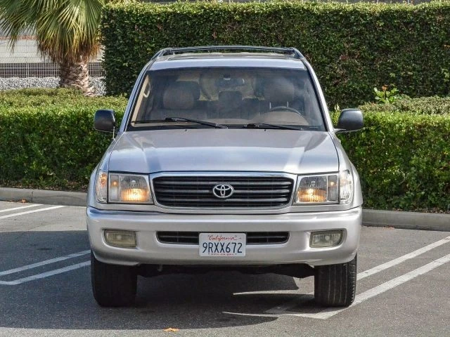 2000 Toyota J100 Land Cruiser - Image 2 of 31