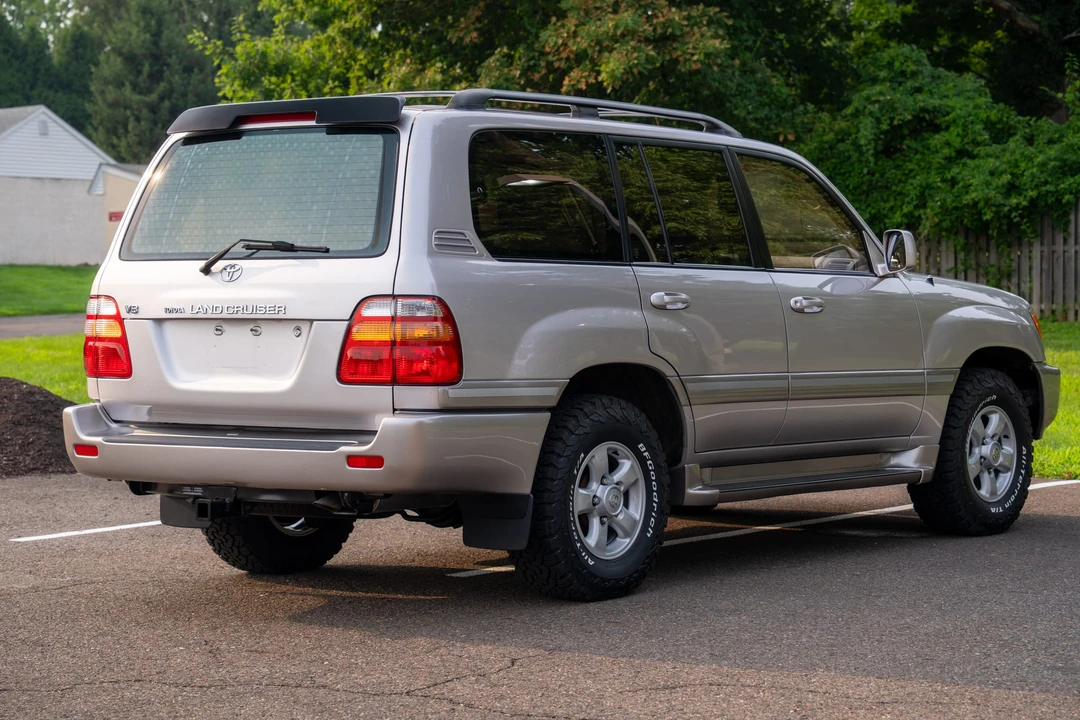 2000 Toyota J100 Land Cruiser - Image 12 of 31