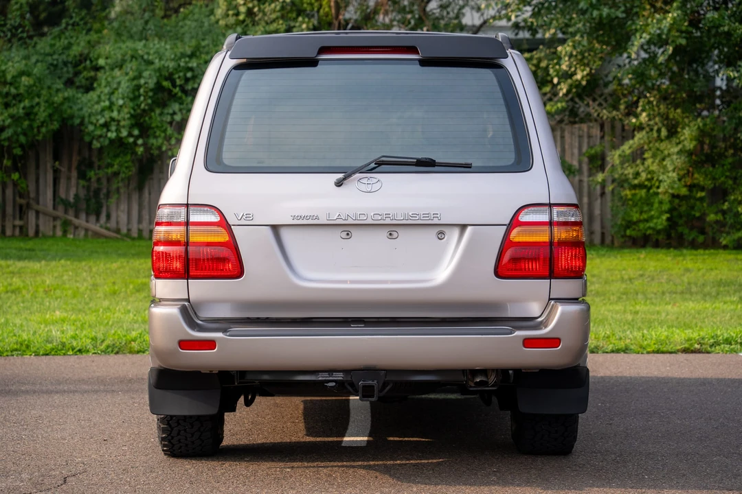 2000 Toyota J100 Land Cruiser - Image 16 of 31