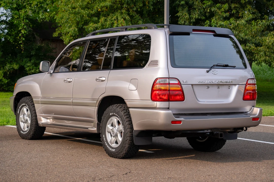 2000 Toyota J100 Land Cruiser - Image 19 of 31