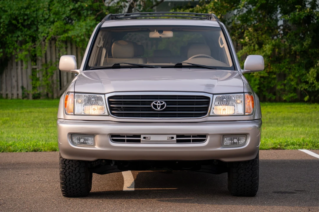 2000 Toyota J100 Land Cruiser - Image 7 of 31