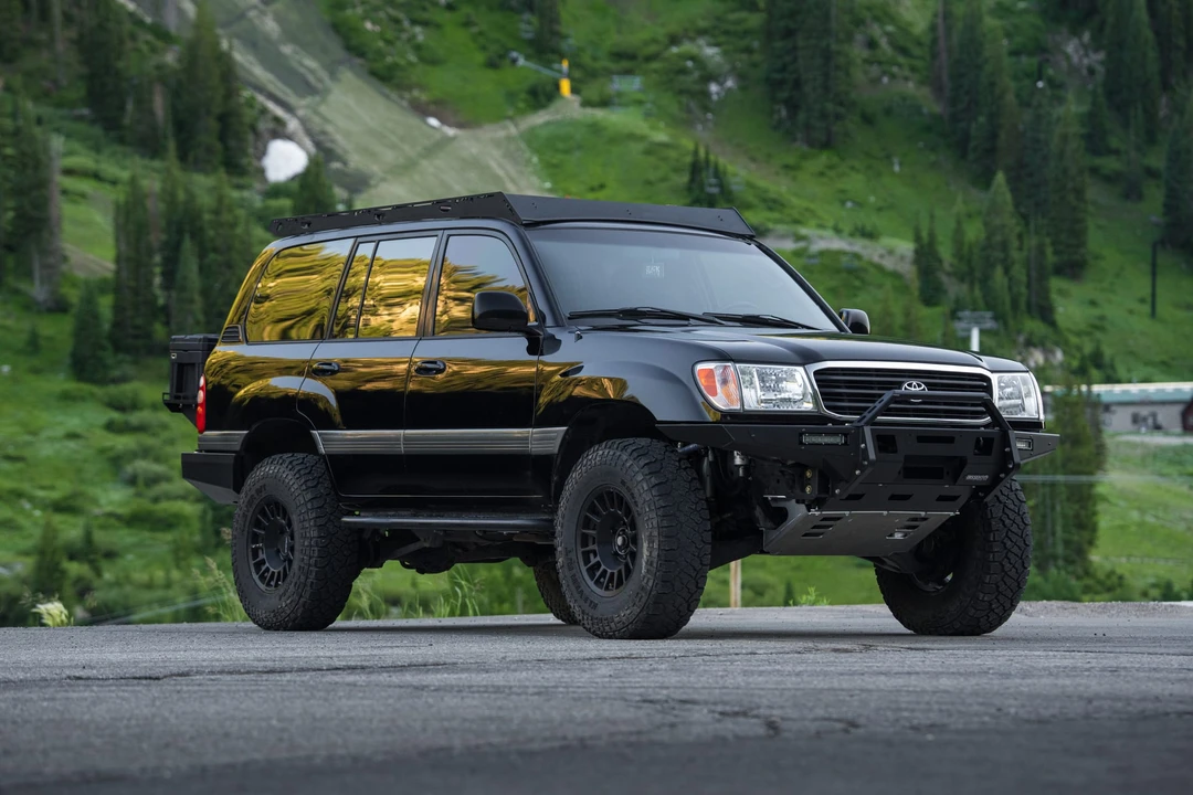2000 Toyota J100 Land Cruiser - Image 9 of 31