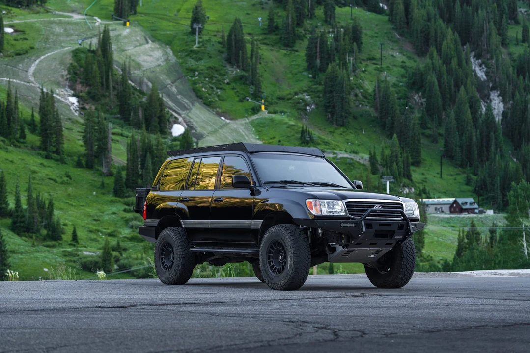 2000 Toyota J100 Land Cruiser - Image 10 of 31