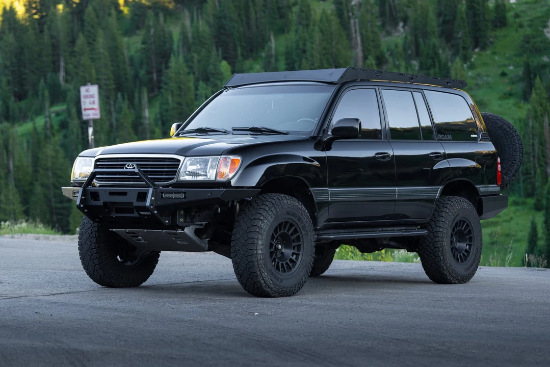 2000 Toyota J100 Land Cruiser - Image 2 of 31