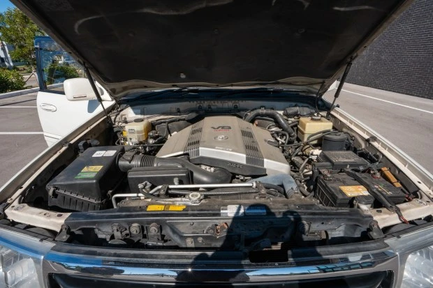 2000 Toyota J100 Land Cruiser - Image 6 of 7