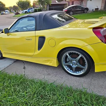 2000 Toyota MR-2 Spyder