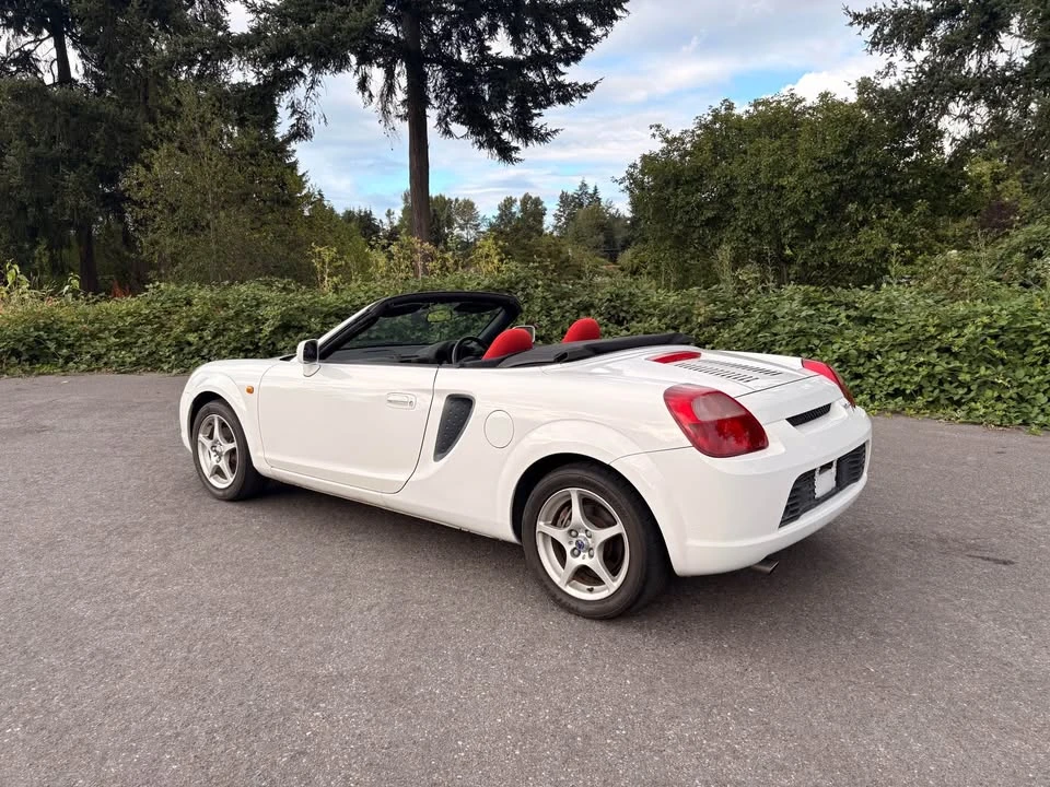 2000 Toyota MR2 Spyder/MR-S - Image 6 of 9