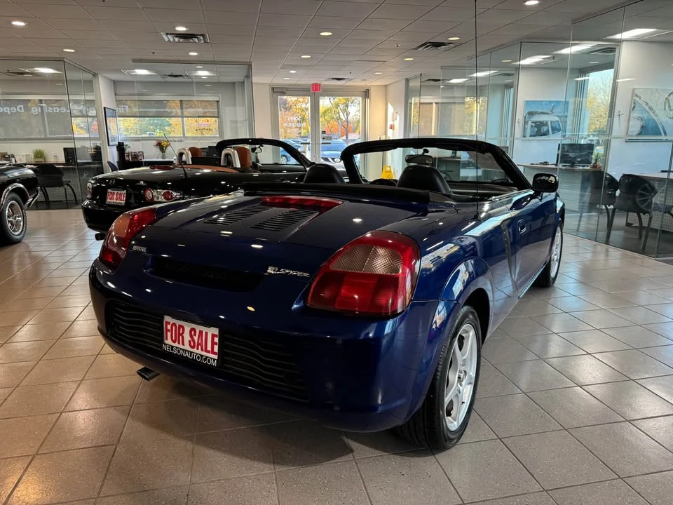 2000 Toyota MR2 Spyder/MR-S - Image 5 of 10
