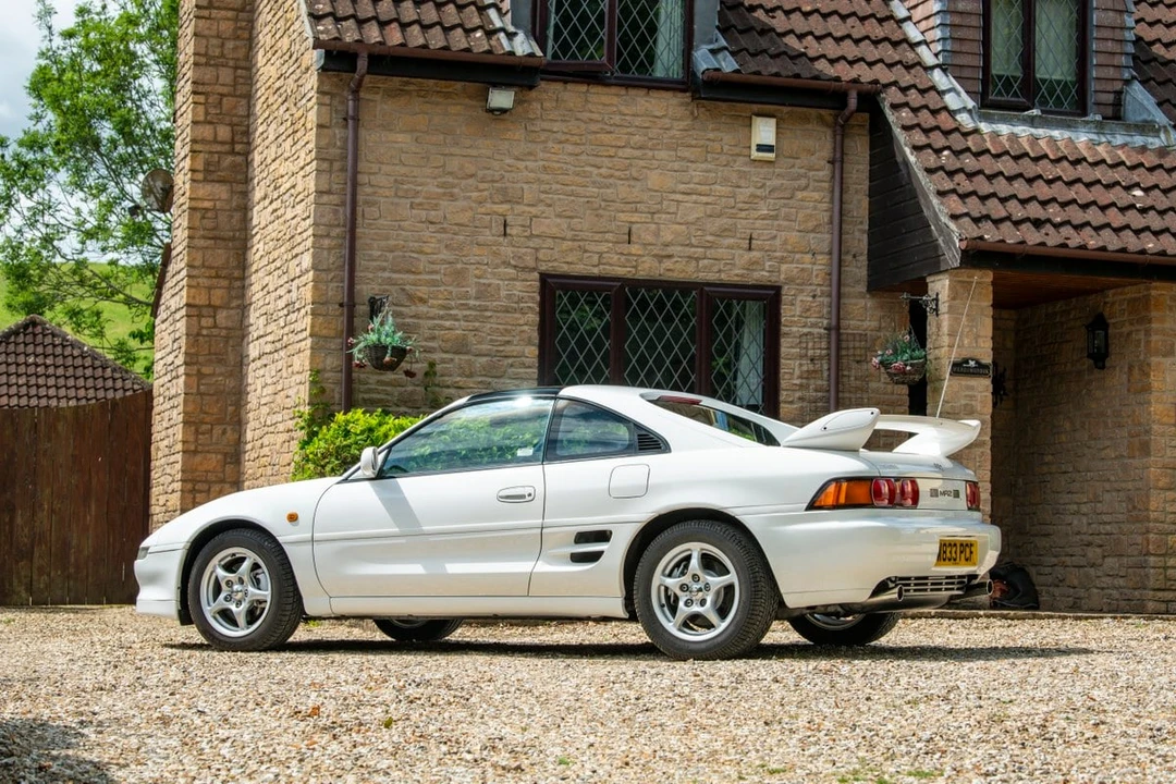 2000 Toyota SW20 MR2 - Image 17 of 30