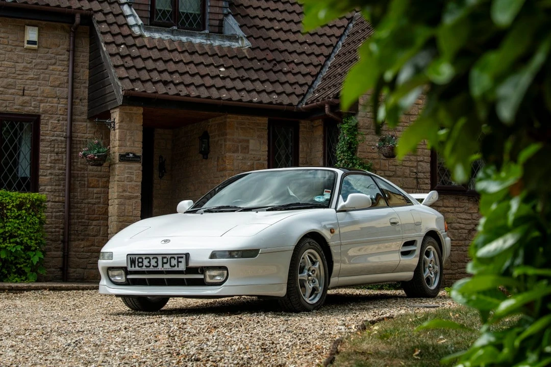 2000 Toyota SW20 MR2 - Image 15 of 30