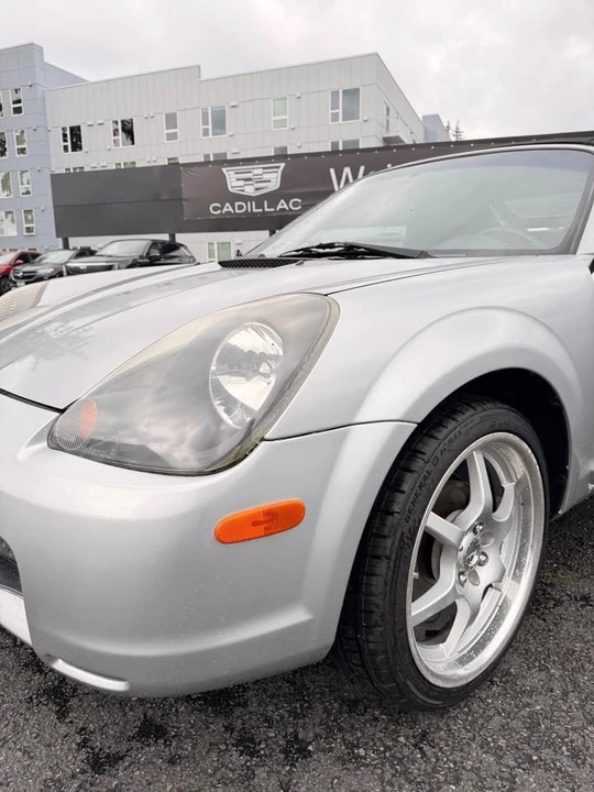 2000 Toyota MR2 Spyder/MR-S - Image 5 of 10
