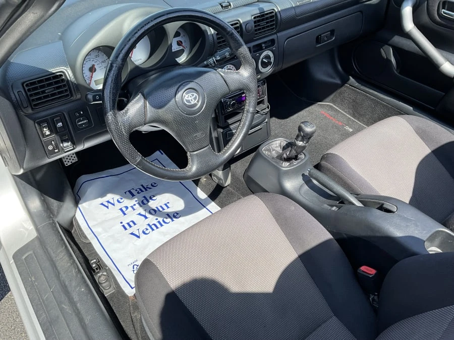 2000 Toyota MR2 Spyder/MR-S - Image 7 of 12