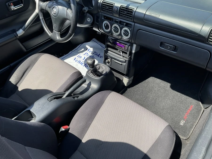 2000 Toyota MR2 Spyder/MR-S - Image 10 of 12