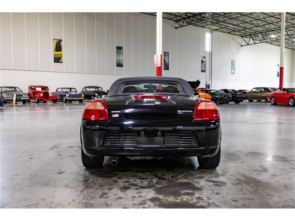 2000 Toyota MR2 Spyder/MR-S - Image 21 of 31
