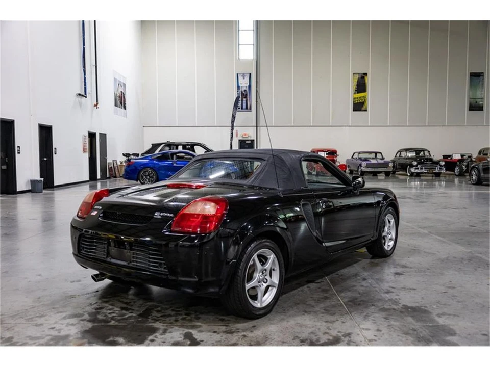 2000 Toyota MR2 Spyder/MR-S - Image 22 of 31