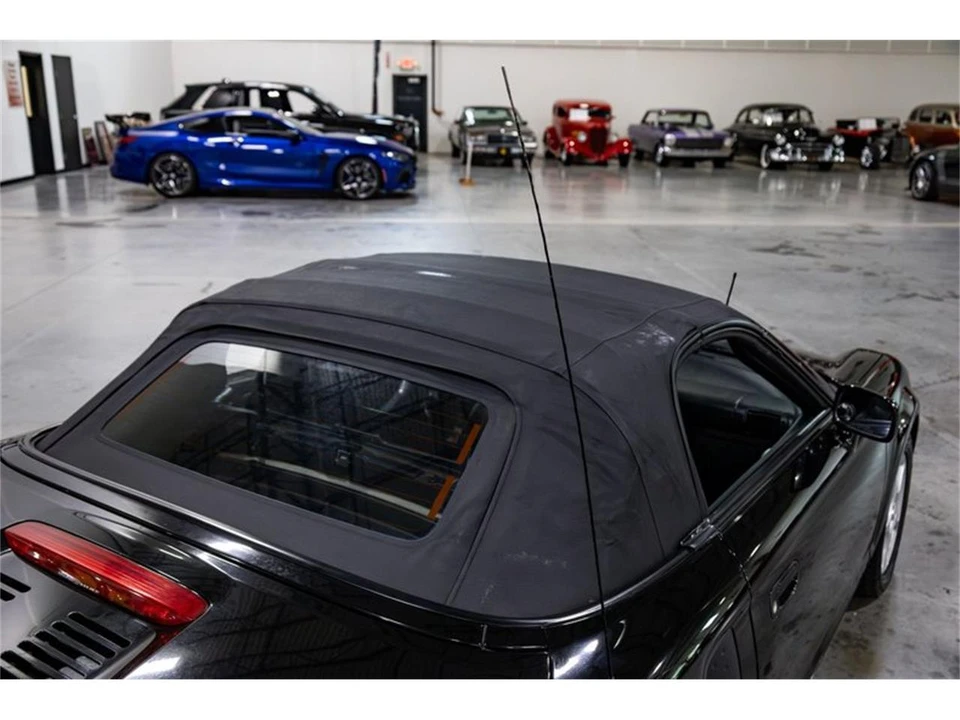 2000 Toyota MR2 Spyder/MR-S - Image 29 of 31