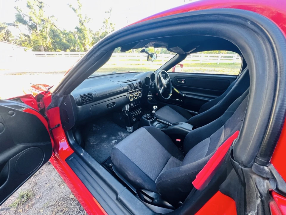 2000 Toyota MR2 Spyder/MR-S - Image 22 of 31