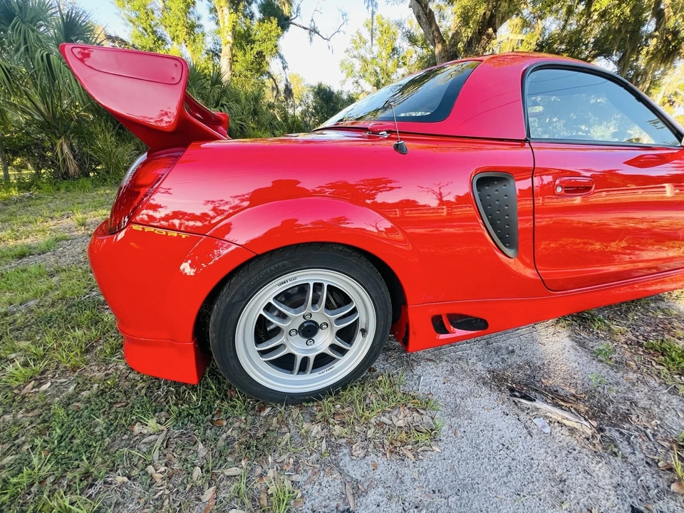 2000 Toyota MR2 Spyder/MR-S - Image 8 of 31