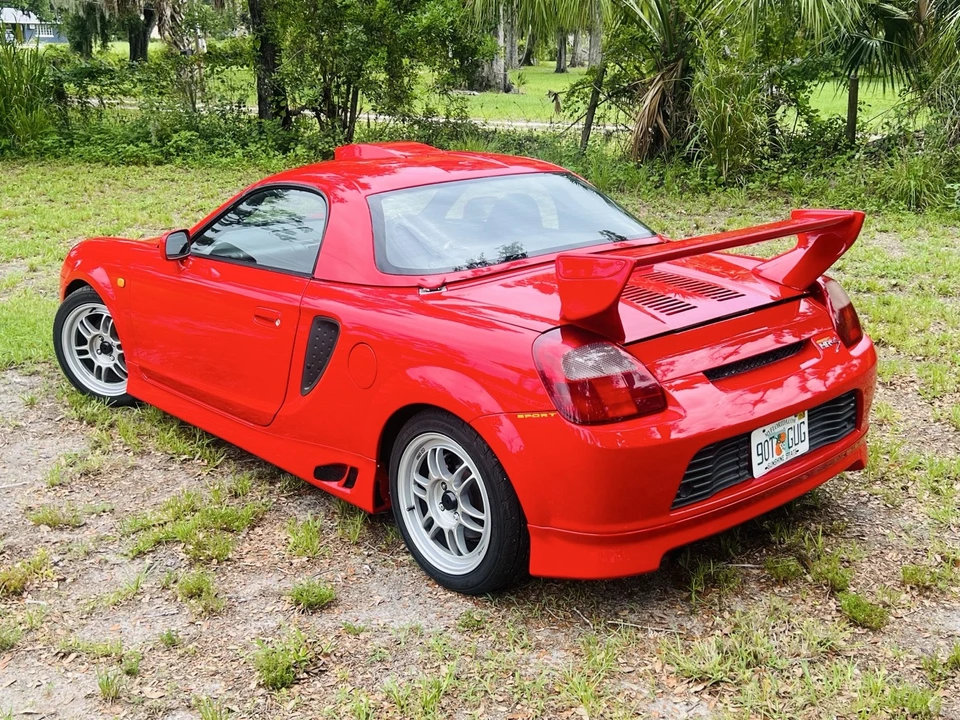 2000 Toyota MR2 Spyder/MR-S - Image 21 of 31