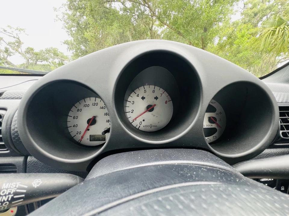 2000 Toyota MR2 Spyder/MR-S - Image 25 of 31
