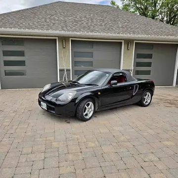 2000 Toyota MR2