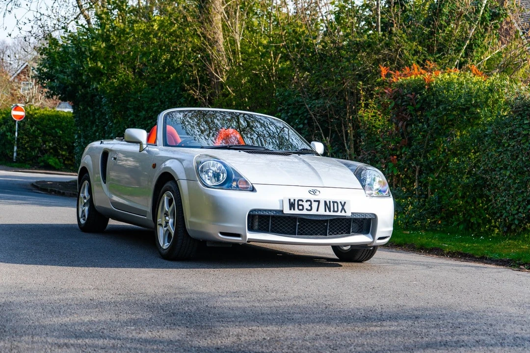 2000 Toyota MR2 Spyder/MR-S - Image 3 of 30