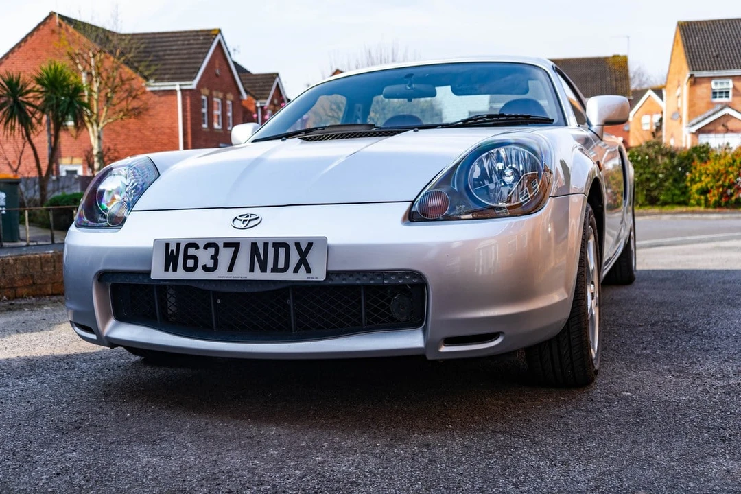 2000 Toyota MR2 Spyder/MR-S - Image 30 of 30