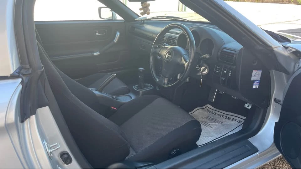 2000 Toyota MR2 Spyder/MR-S - Image 9 of 20