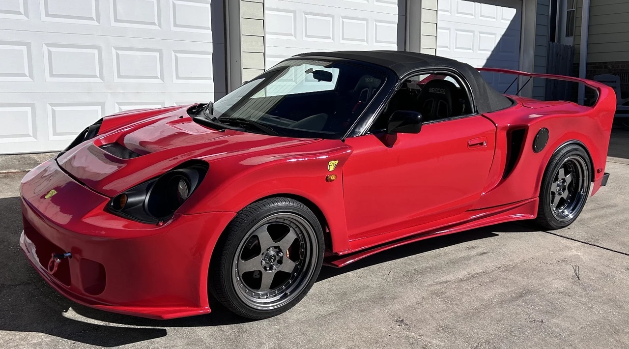 2000 Toyota MR2 Spyder/MR-S - Image 2 of 21