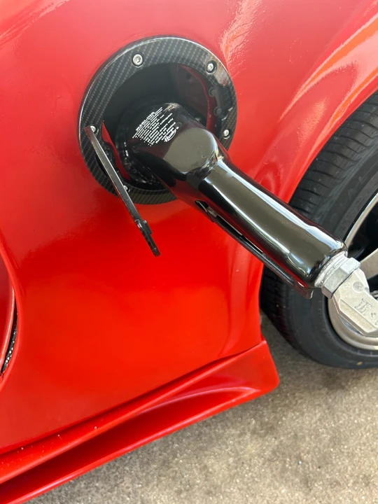 2000 Toyota MR2 Spyder/MR-S - Image 18 of 21