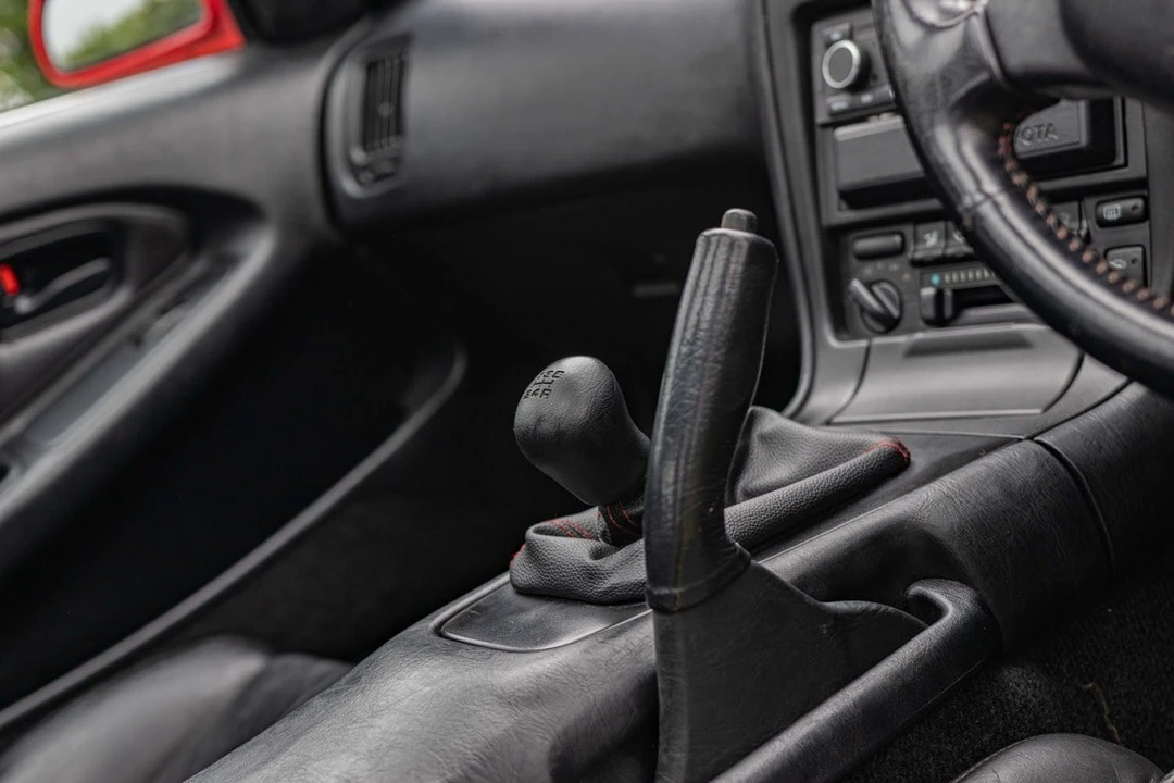 2000 Toyota SW20 MR2 - Image 17 of 30