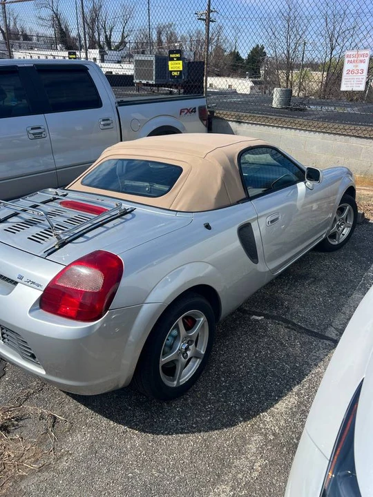2000 Toyota MR2 Spyder/MR-S - Image 2 of 4