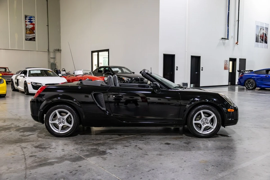 2000 Toyota MR2 Spyder/MR-S - Image 7 of 31