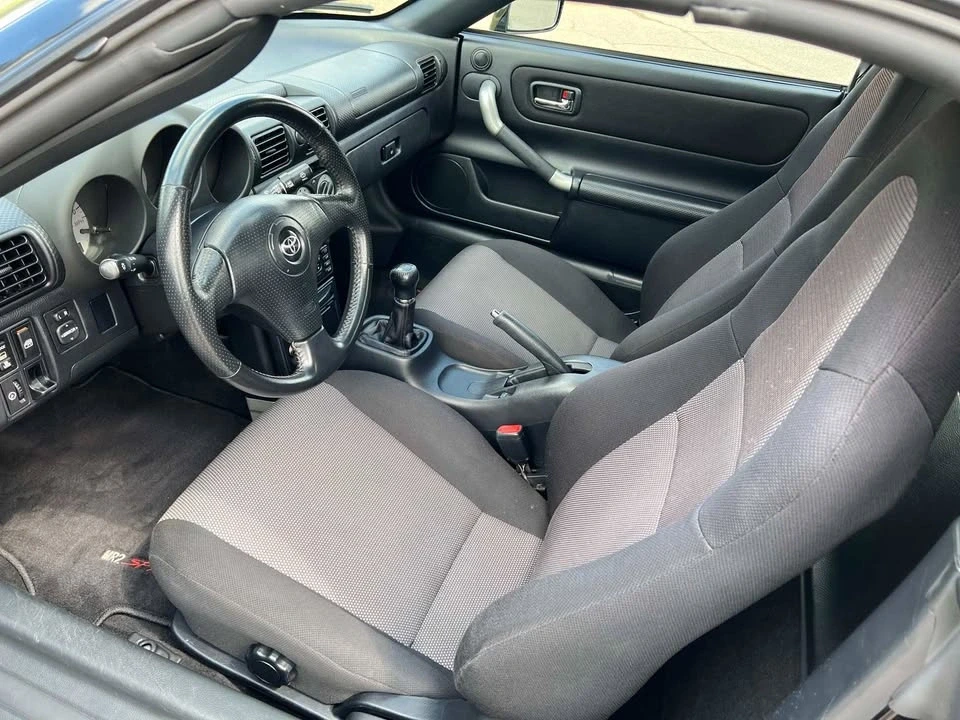 2000 Toyota MR2 Spyder/MR-S - Image 2 of 20