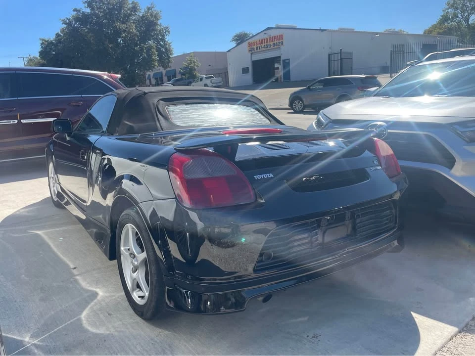 2000 Toyota MR2 Spyder/MR-S - Image 3 of 4