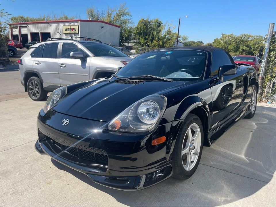 2000 Toyota MR2 Spyder/MR-S - Image 2 of 4