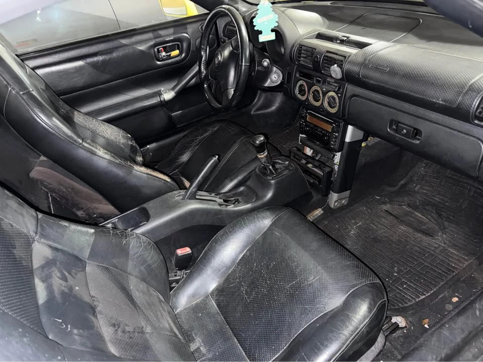 2000 Toyota MR2 Spyder/MR-S - Image 8 of 10
