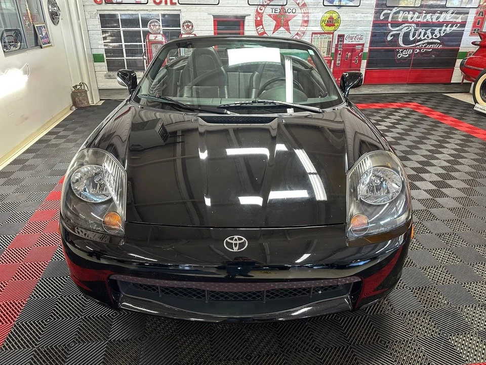 2000 Toyota MR2 Spyder/MR-S - Image 4 of 12