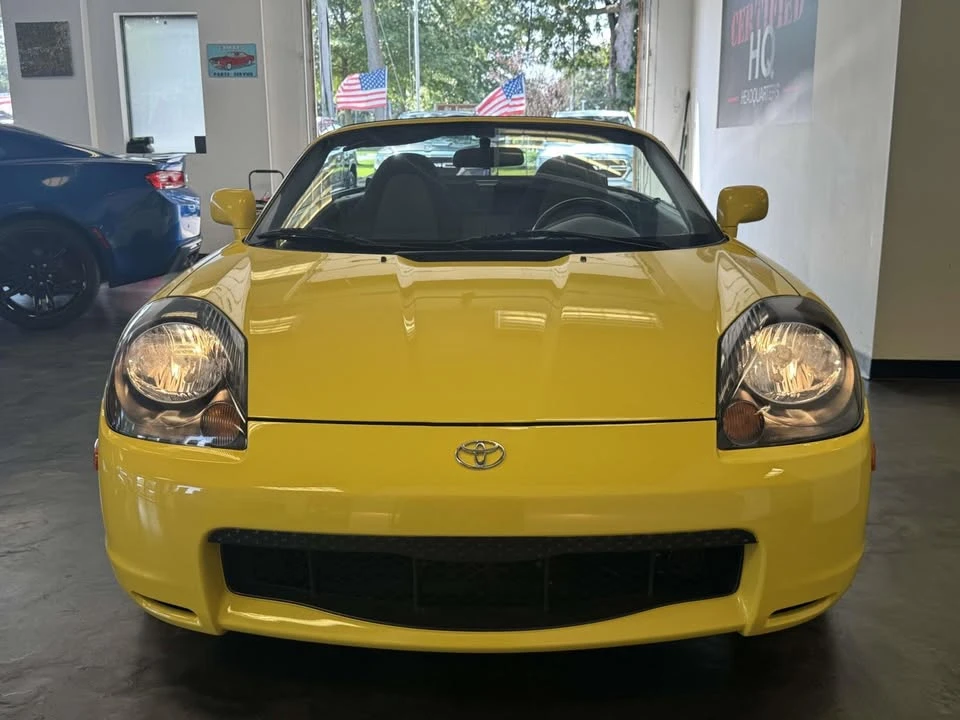 2000 Toyota MR2 Spyder/MR-S - Image 2 of 17