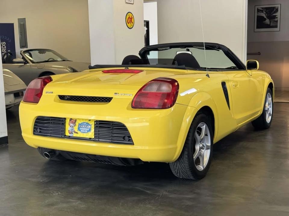 2000 Toyota MR2 Spyder/MR-S - Image 5 of 17