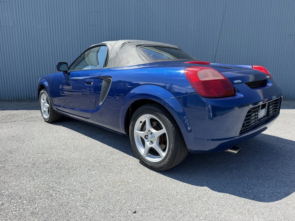 2000 Toyota MR2 Spyder/MR-S - Image 26 of 31