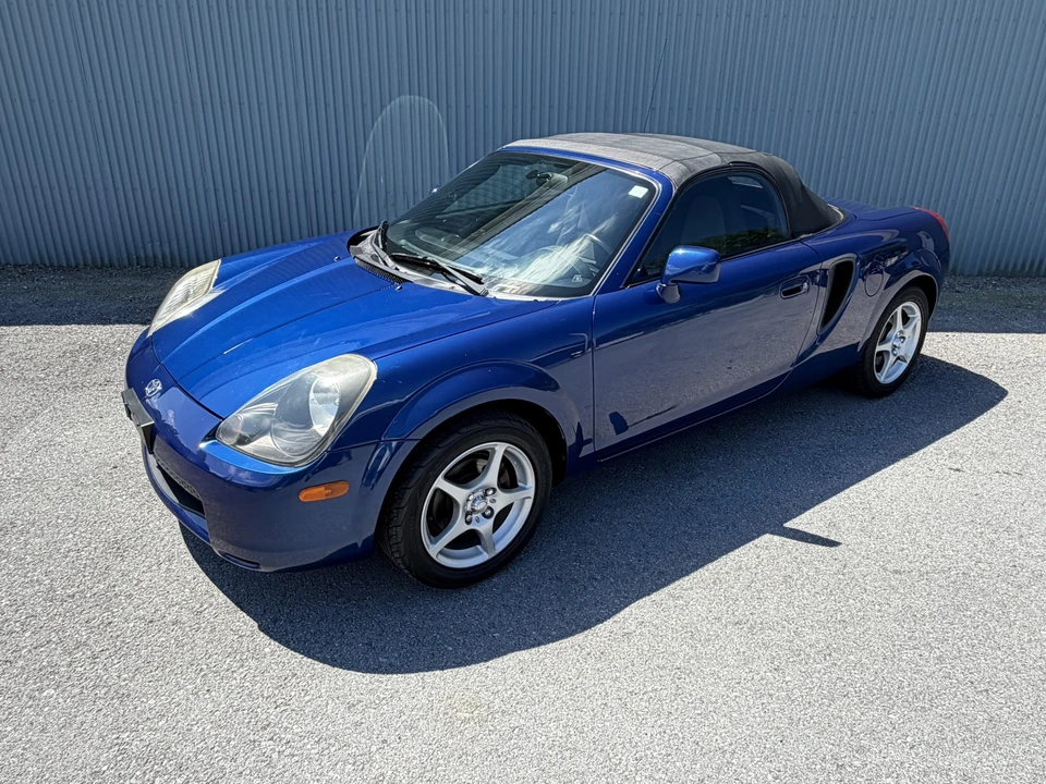 2000 Toyota MR2 Spyder/MR-S - Image 21 of 31