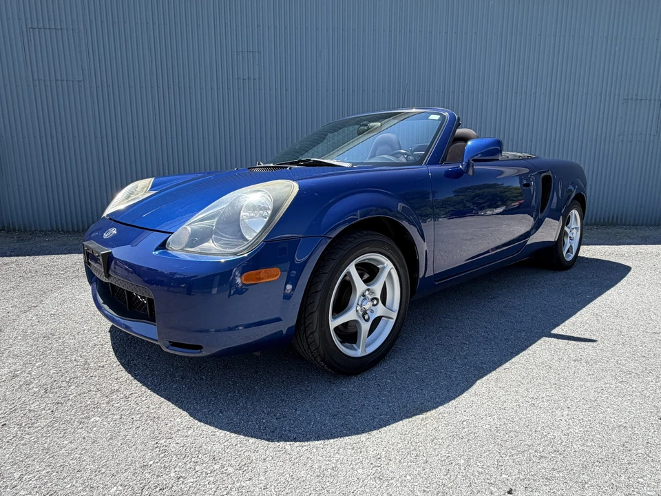 2000 Toyota MR2 Spyder/MR-S - Image 5 of 31