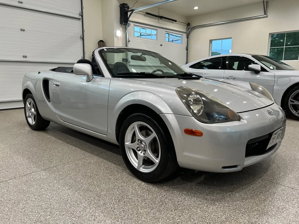 2000 Toyota MR2 Spyder/MR-S - Image 6 of 8