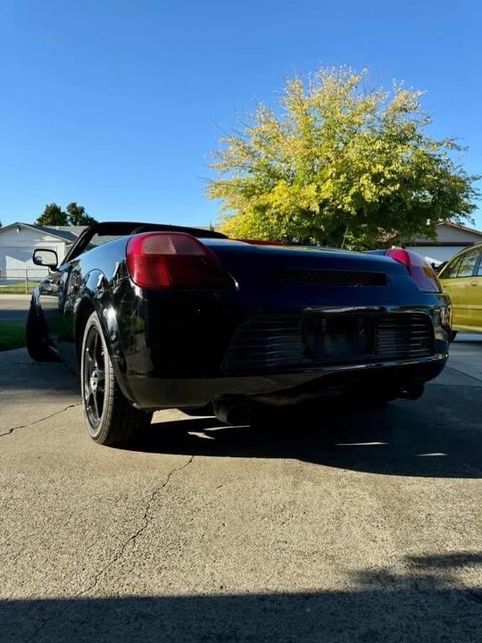 2000 Toyota MR2 Spyder/MR-S - Image 4 of 8
