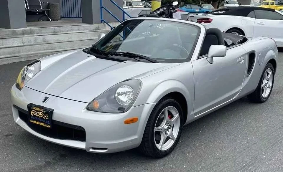 2000 Toyota MR2 Spyder/MR-S - Image 7 of 13