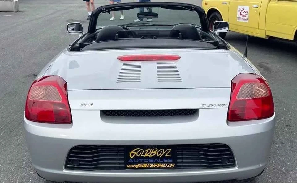 2000 Toyota MR2 Spyder/MR-S - Image 4 of 13
