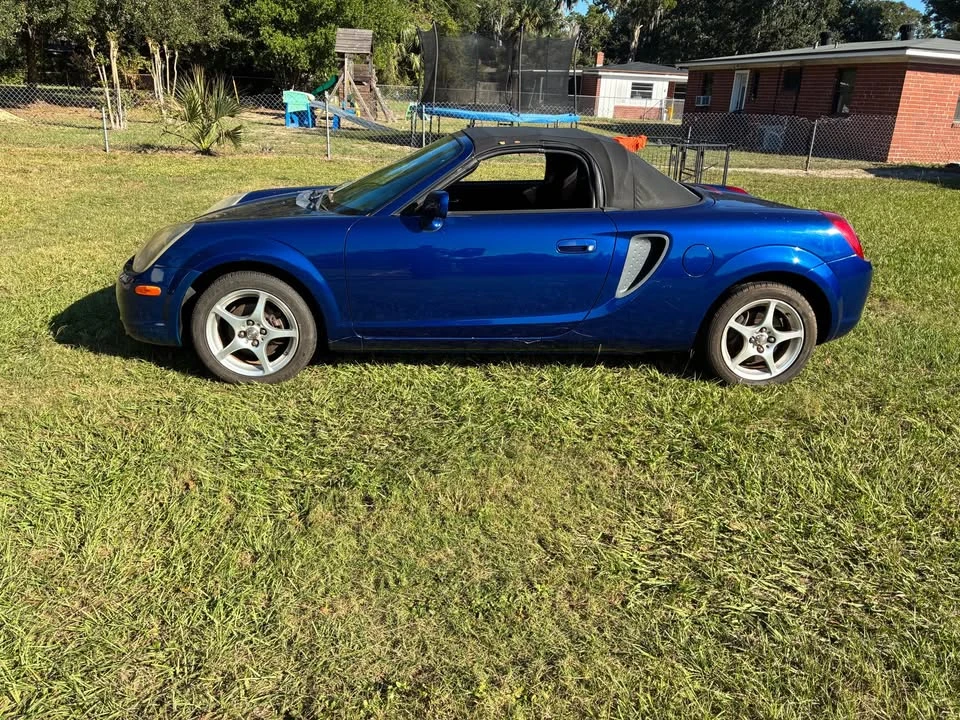 2000 Toyota MR2 Spyder/MR-S - Image 3 of 6