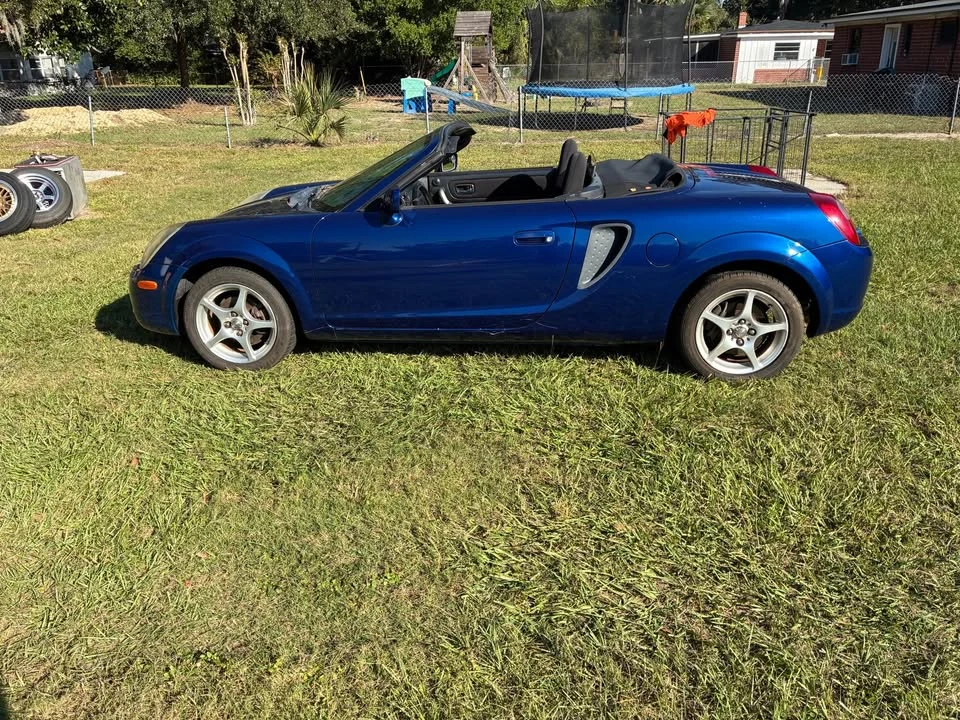 2000 Toyota MR2 Spyder/MR-S - Image 4 of 6